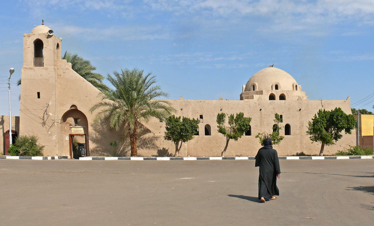 New Gourna by Hassan Fathy - 1945-1948 (unfinished) 